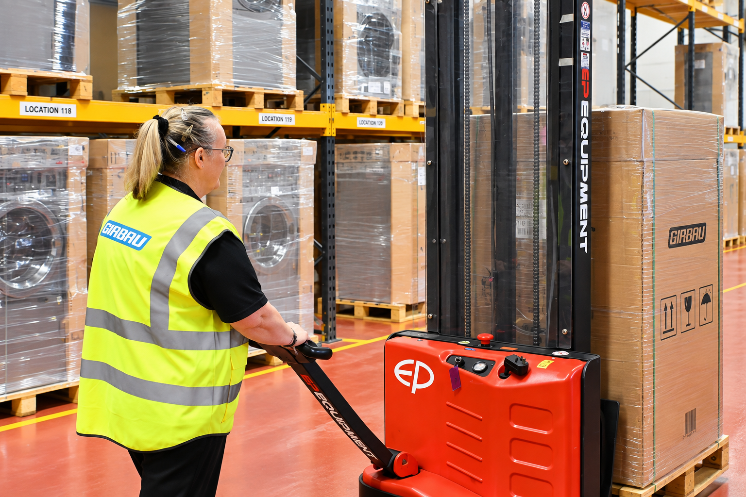 Girbau Warehouse Operative
