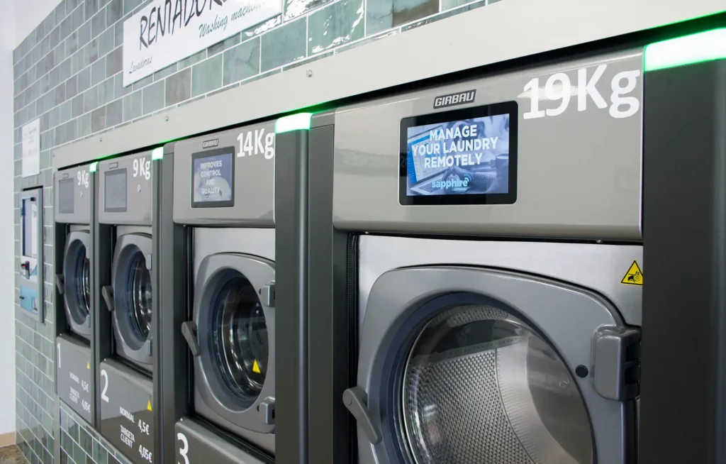 We interviewed Sara Cortés, the owner of El Safareig laundry in Mollet del Vallès, Spain