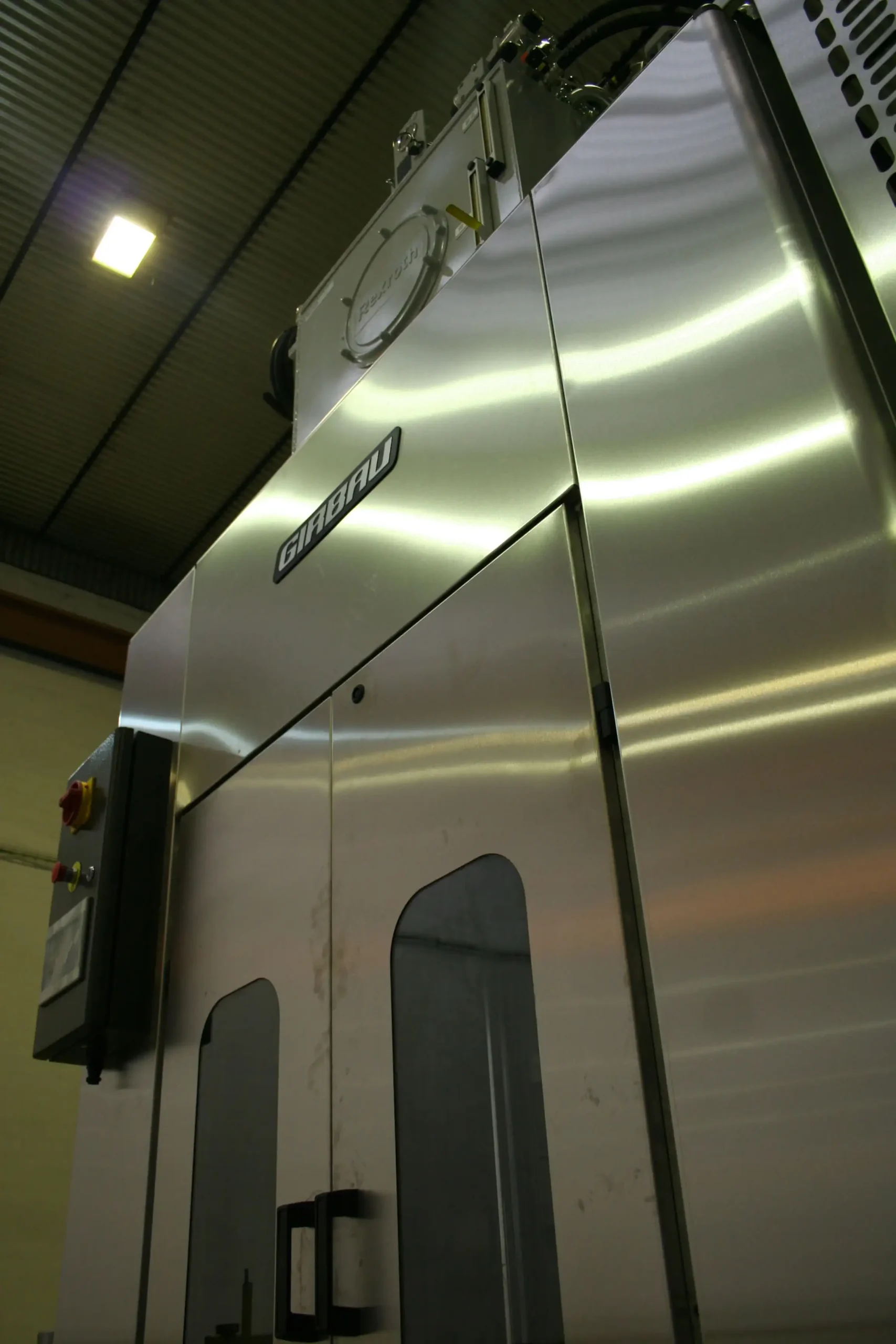 Service life exceeding 20 years and over 1 million cycles guaranteed