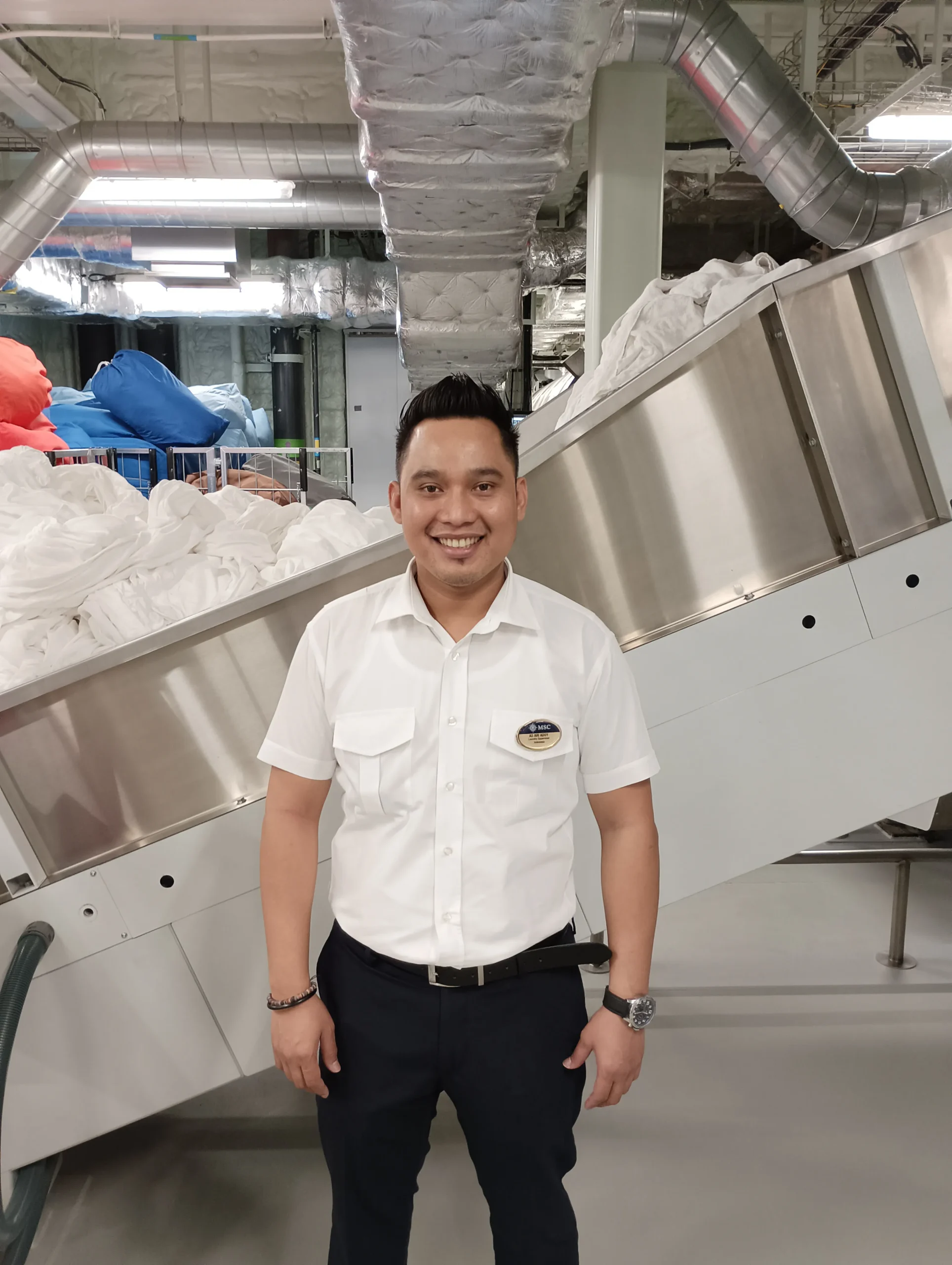 Commercial laundry supervisor 