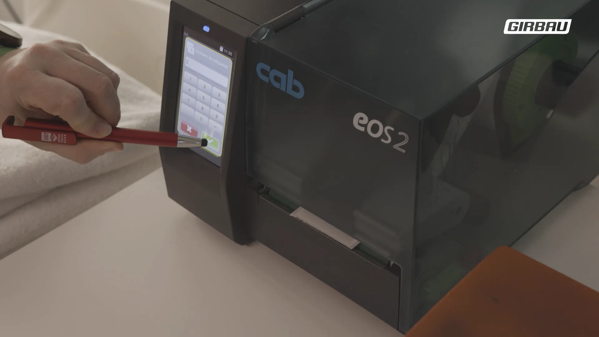 Personalized label printing system. 