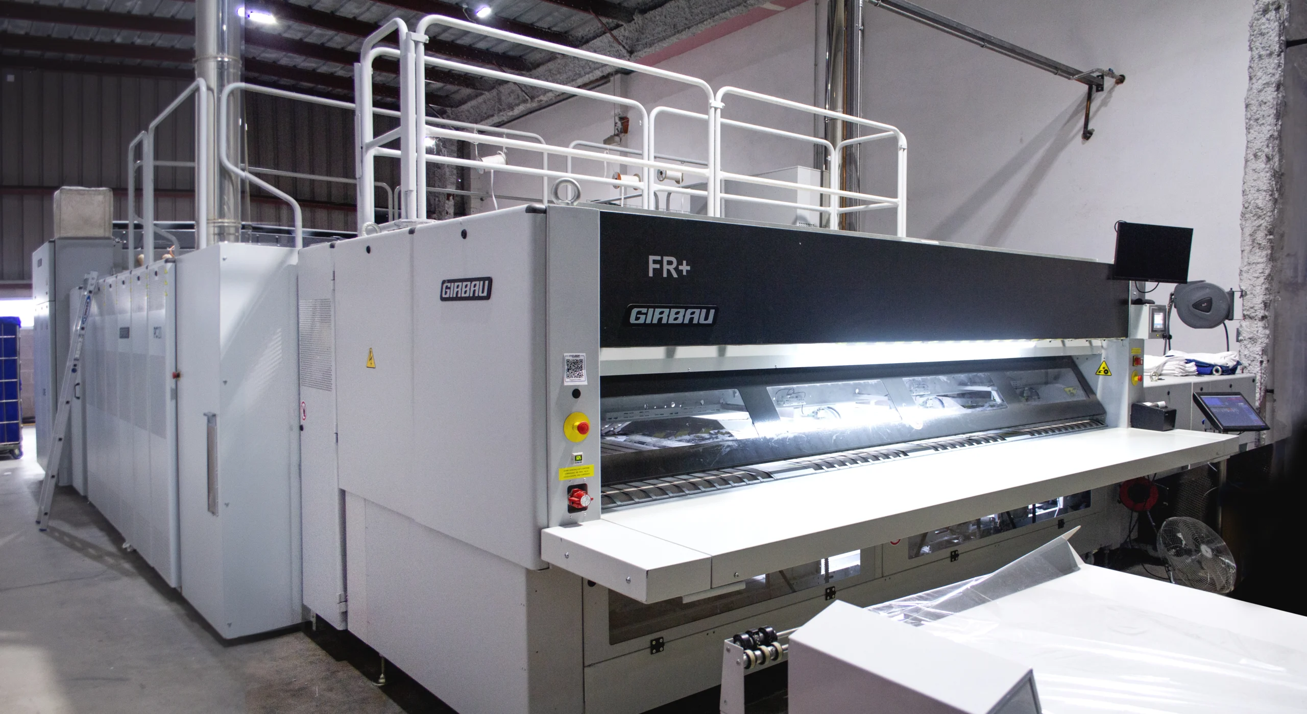 Industrial laundry folder. 
